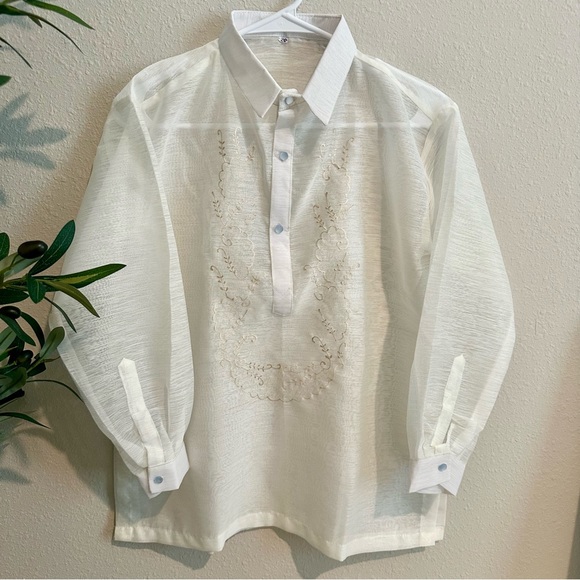 Other - Sale❣️ Boys Barong size 20